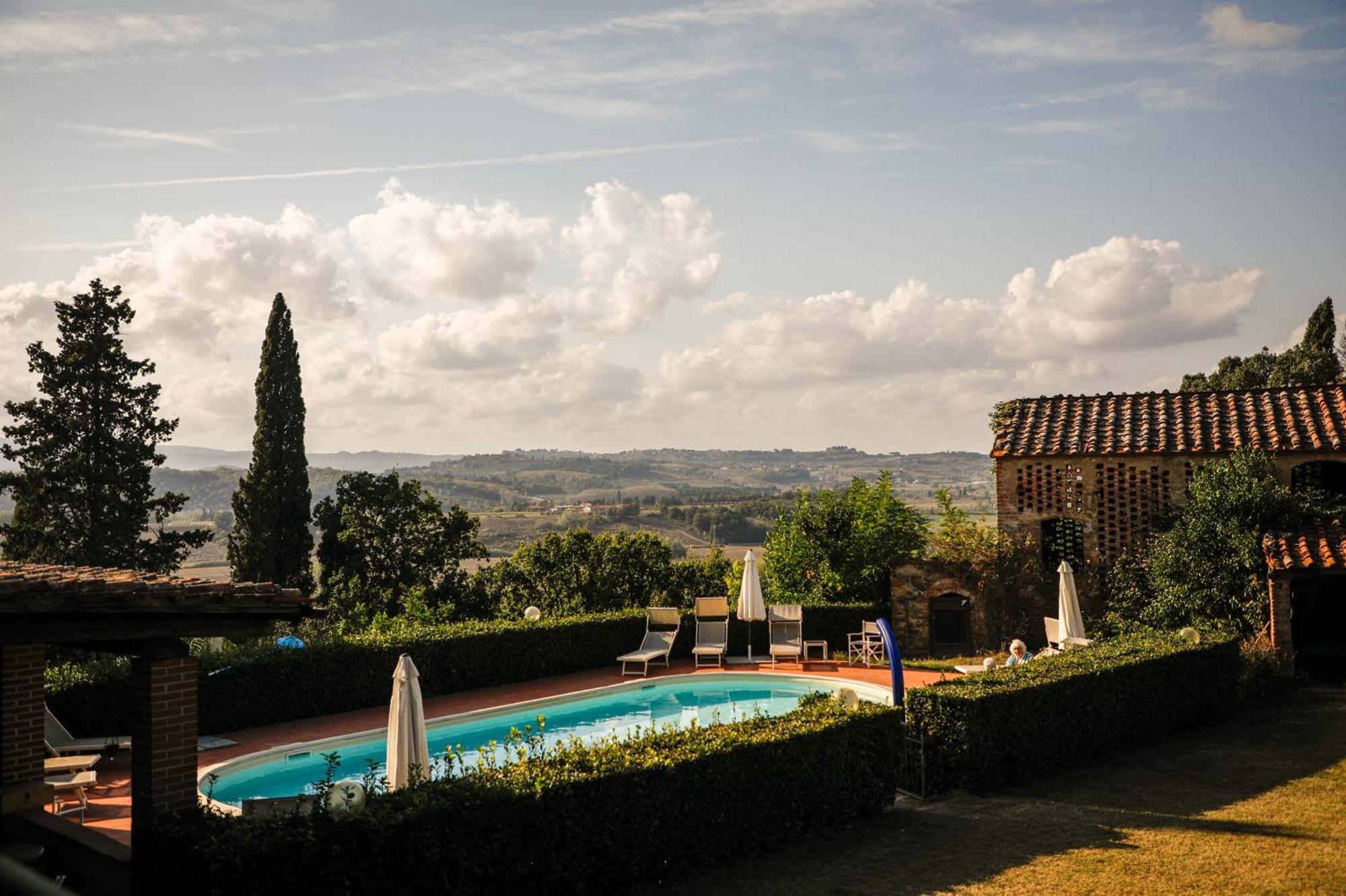 Agriturismo I Moricci Peccioli Luaran gambar