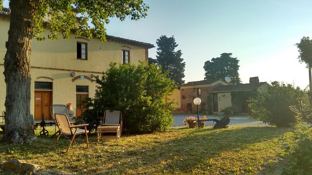 Agriturismo I Moricci Peccioli Luaran gambar