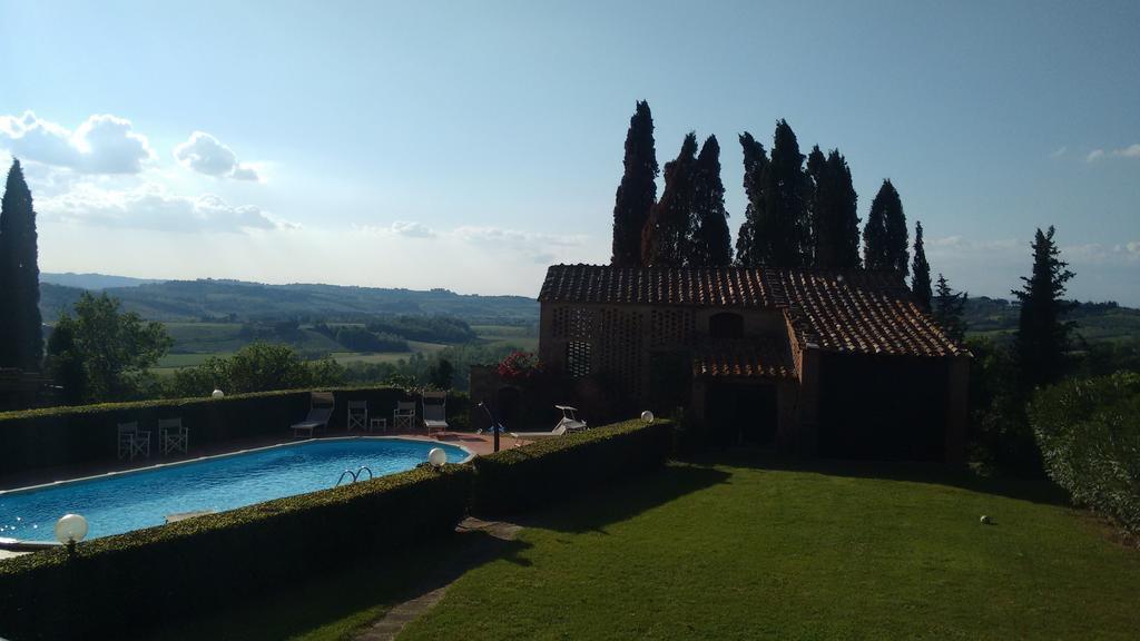 Agriturismo I Moricci Peccioli Luaran gambar